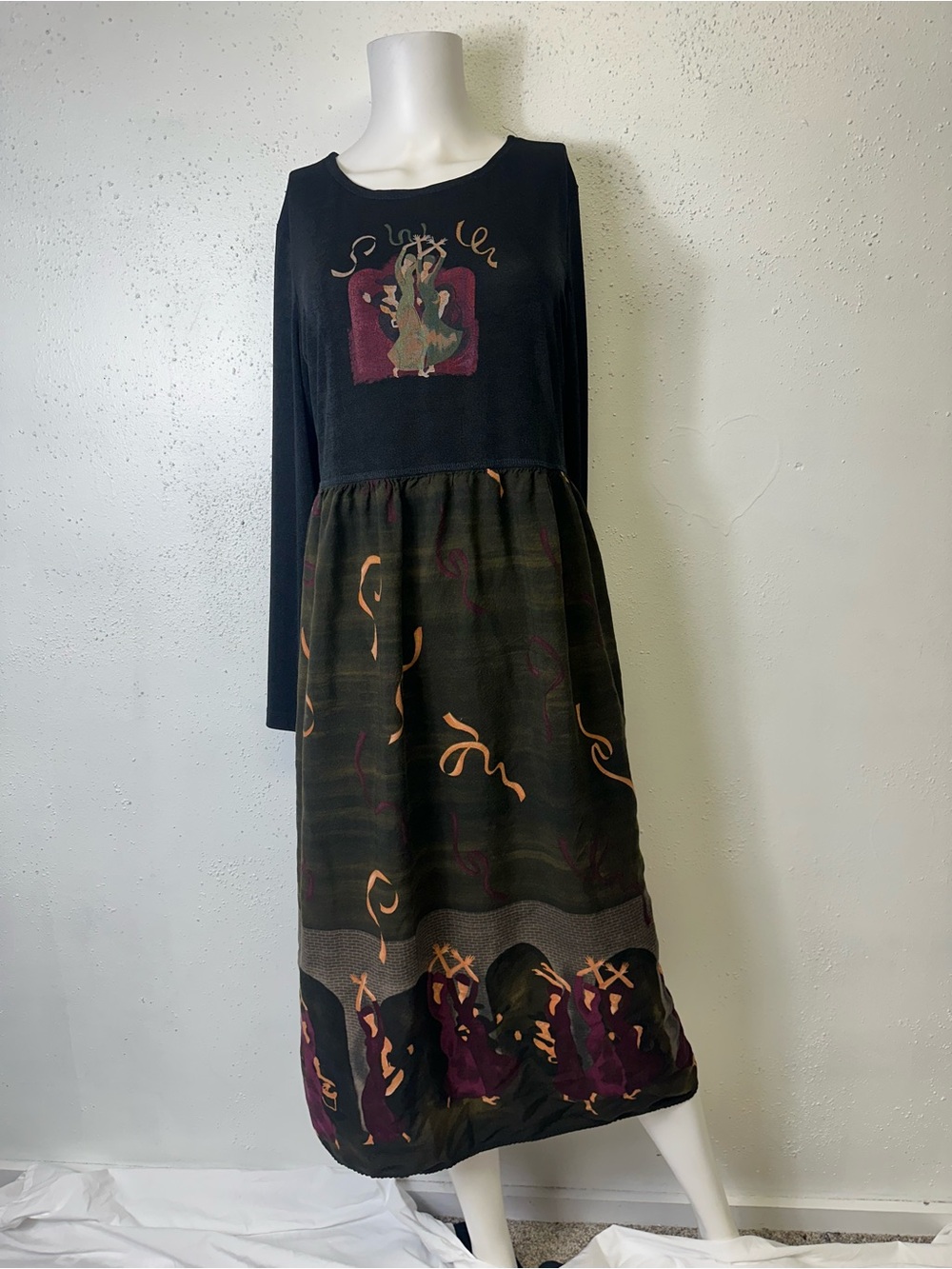 Vintage Molly Malloy Dress Size Med Black Long Sleeve Midi dancing ladies print